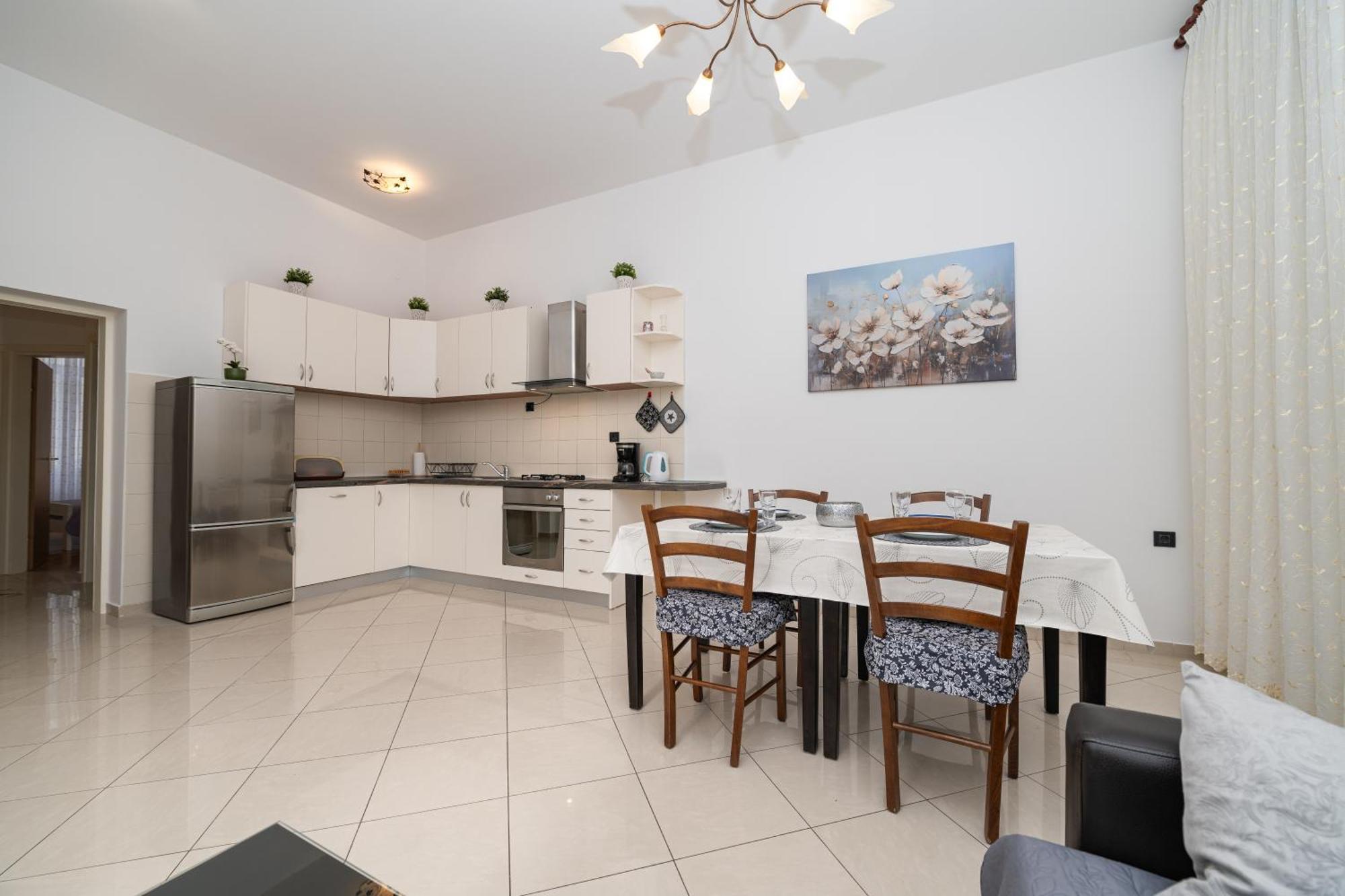 Aparment Kod Kule Apartment Cres Exterior photo